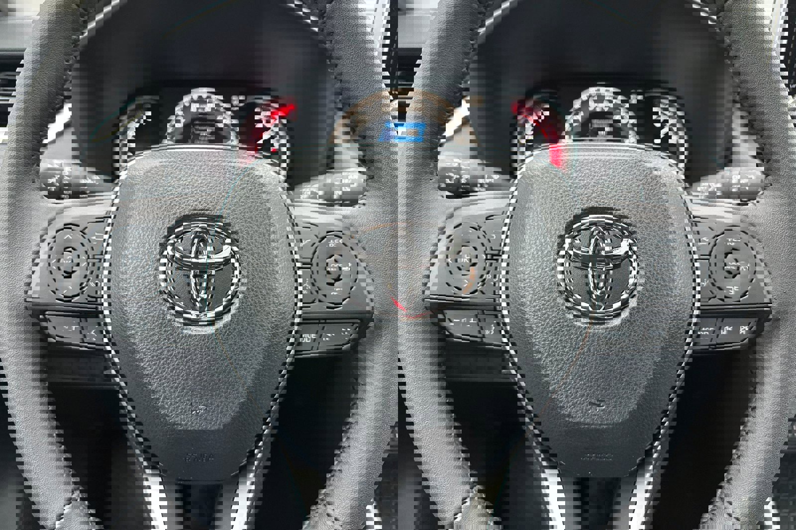 New 2025 Toyota RAV4 XLE Premium image 25