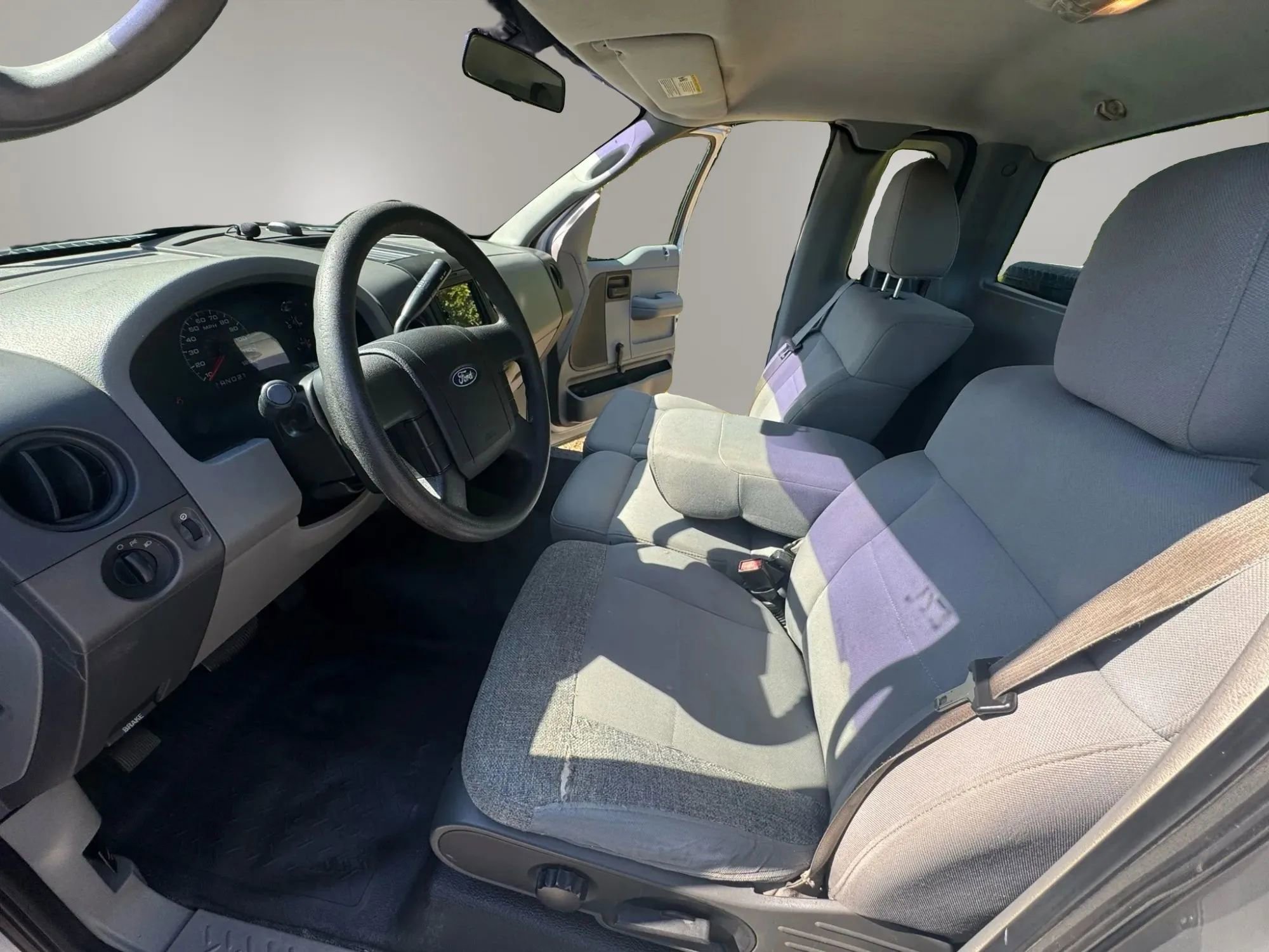 Used 2006 Ford F150 STX image 9