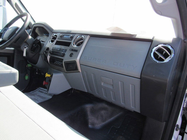 Used 2022 Ford F750 2WD Regular Cab Super Duty image 15