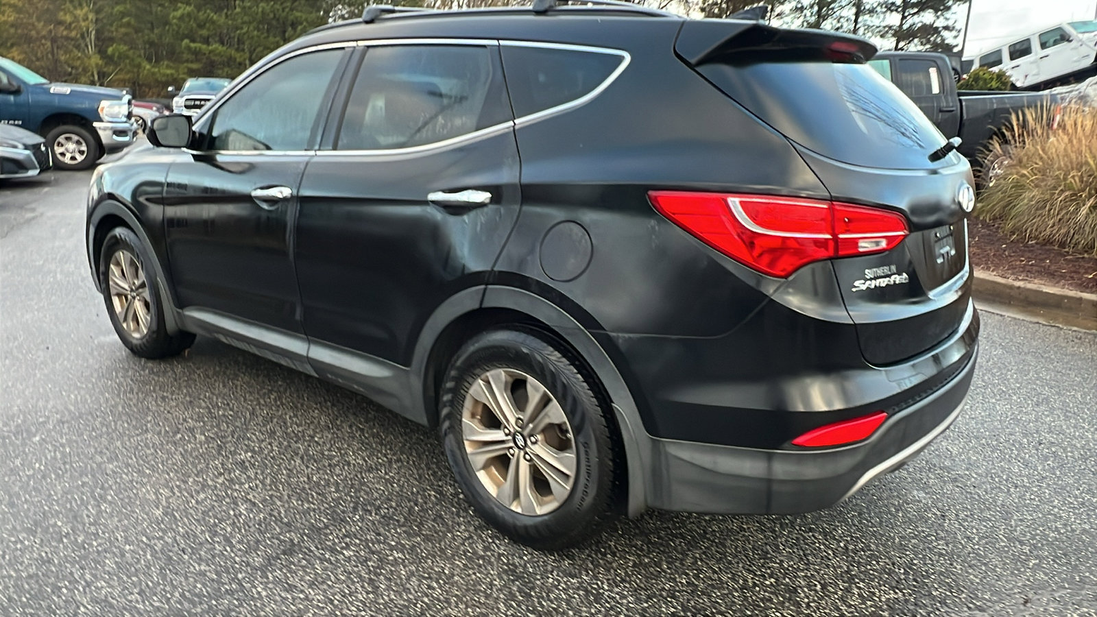 Used 2015 Hyundai Santa Fe Sport w/ Option Group 02 image 10