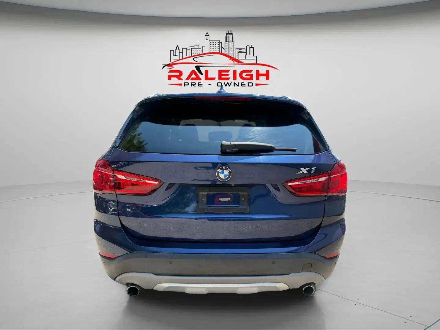 Used 2018 BMW X1 xDrive28i w/ Convenience Package image 3