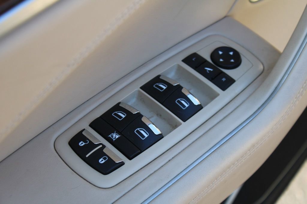 Used 2017 Maserati Levante S AWD/4WD image 19