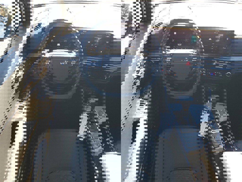 New 2026 Kia Sportage X-Line image 25