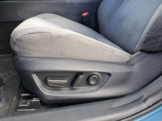 Used 2025 Toyota Camry LE w/ Convenience Package image 13