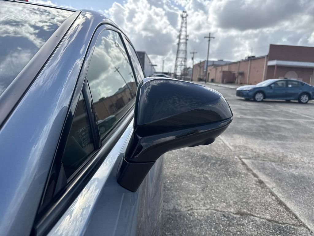 Used 2023 Lexus RZ 450e Premium w/ Technology Package image 11