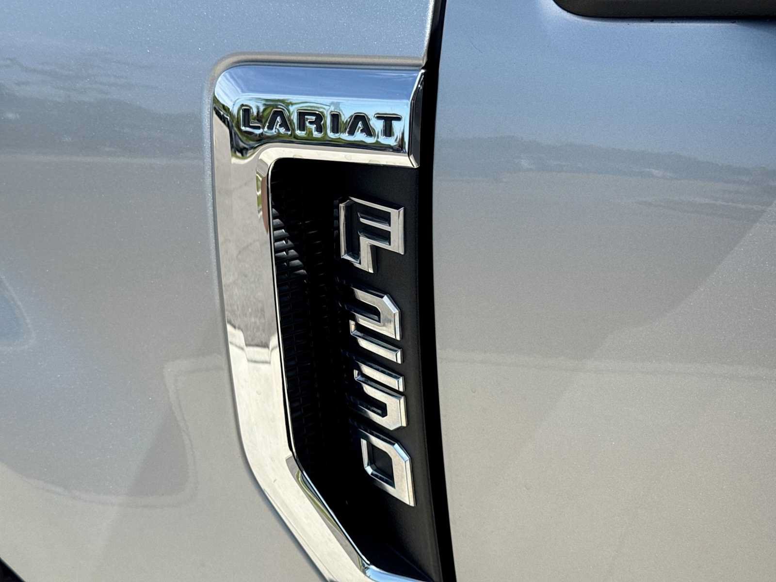 Used 2021 Ford F250 Lariat w/ Chrome Package AWD/4WD image 12