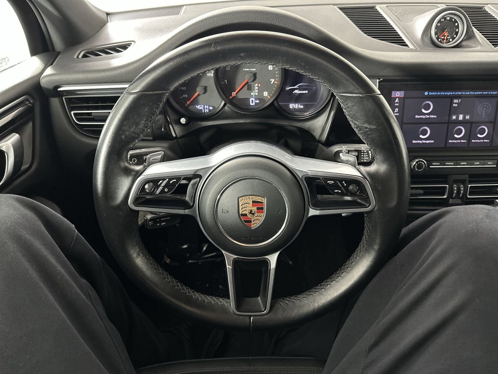 Used 2020 Porsche Macan AWD/4WD image 14