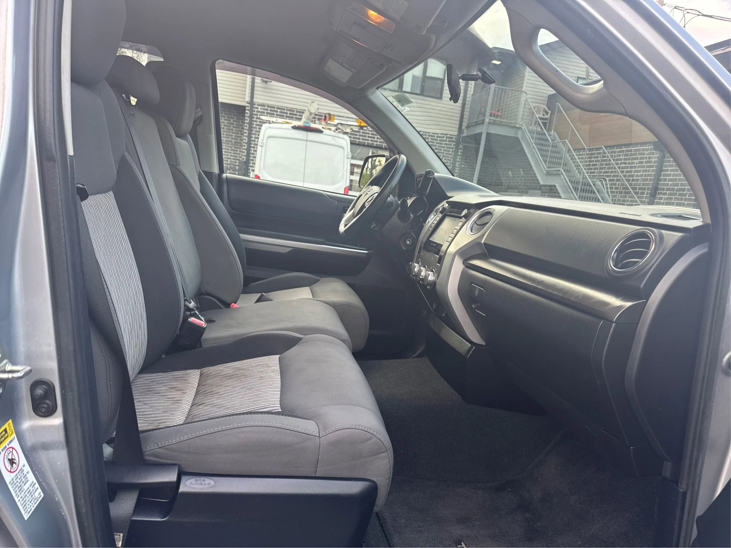 Used 2014 Toyota Tundra SR5 image 24
