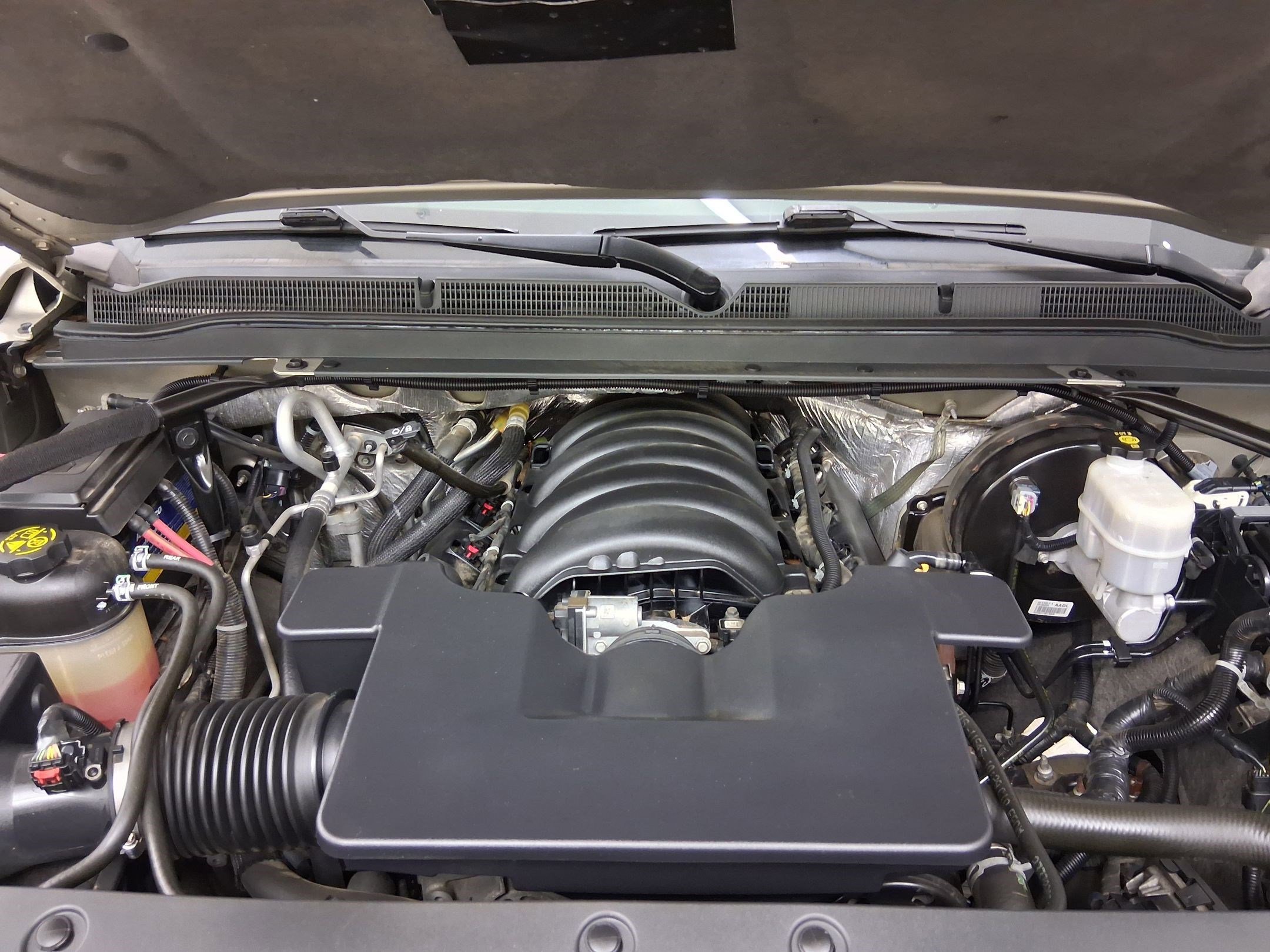 Used 2016 GMC Yukon SLT w/ Open Road Package image 35