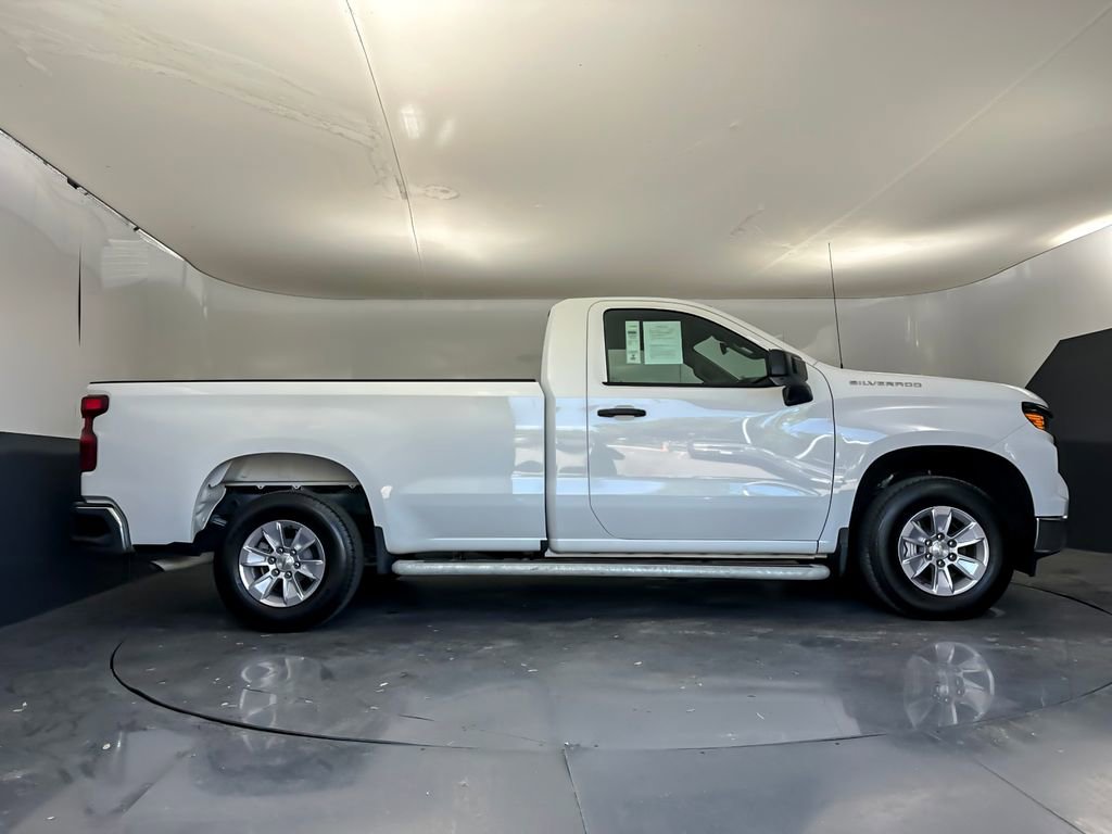 Used 2025 Chevrolet Silverado 1500 W/T image 2