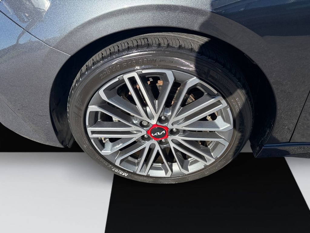 Used 2022 Kia Forte GT FWD image 14