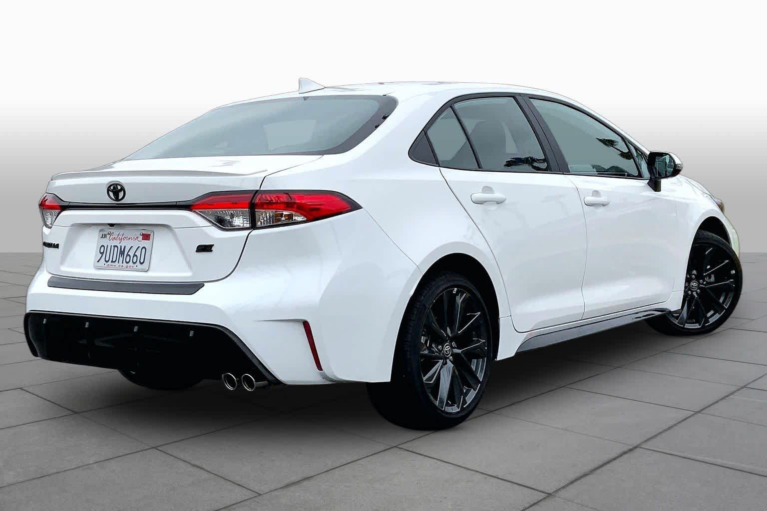 Certified 2025 Toyota Corolla SE w/ SE Premium Package FWD image 12