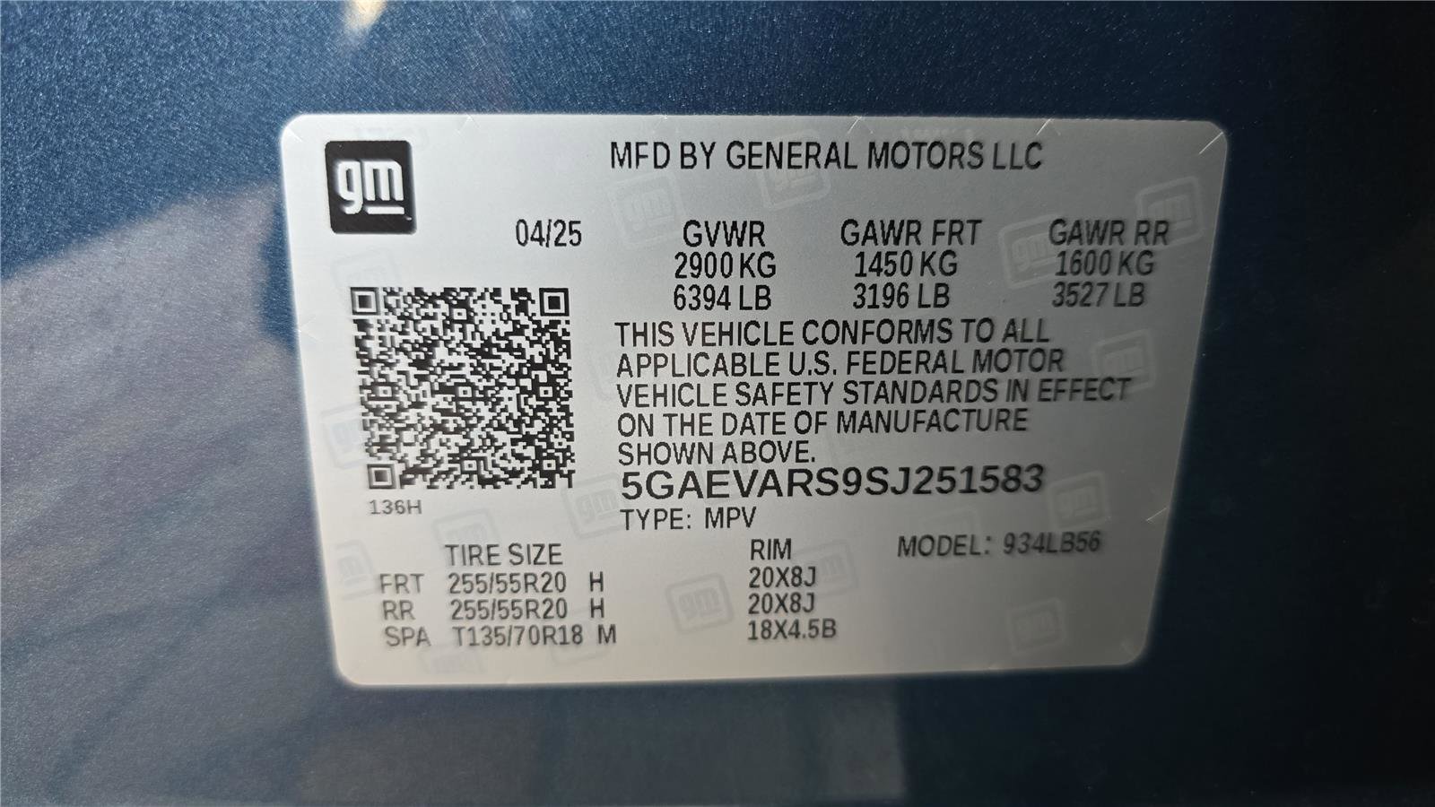 Used 2025 Buick Enclave Preferred image 27