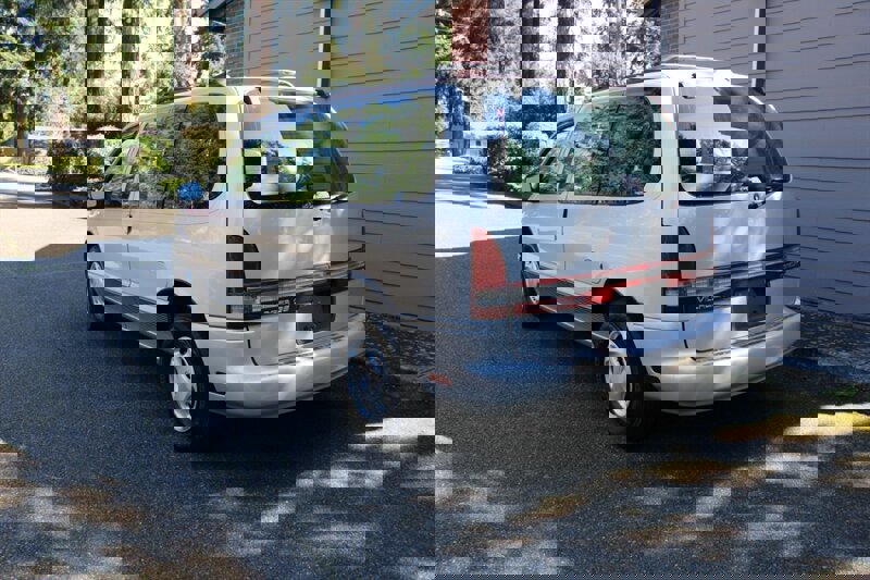 Used 1996 Mercury Villager image 4