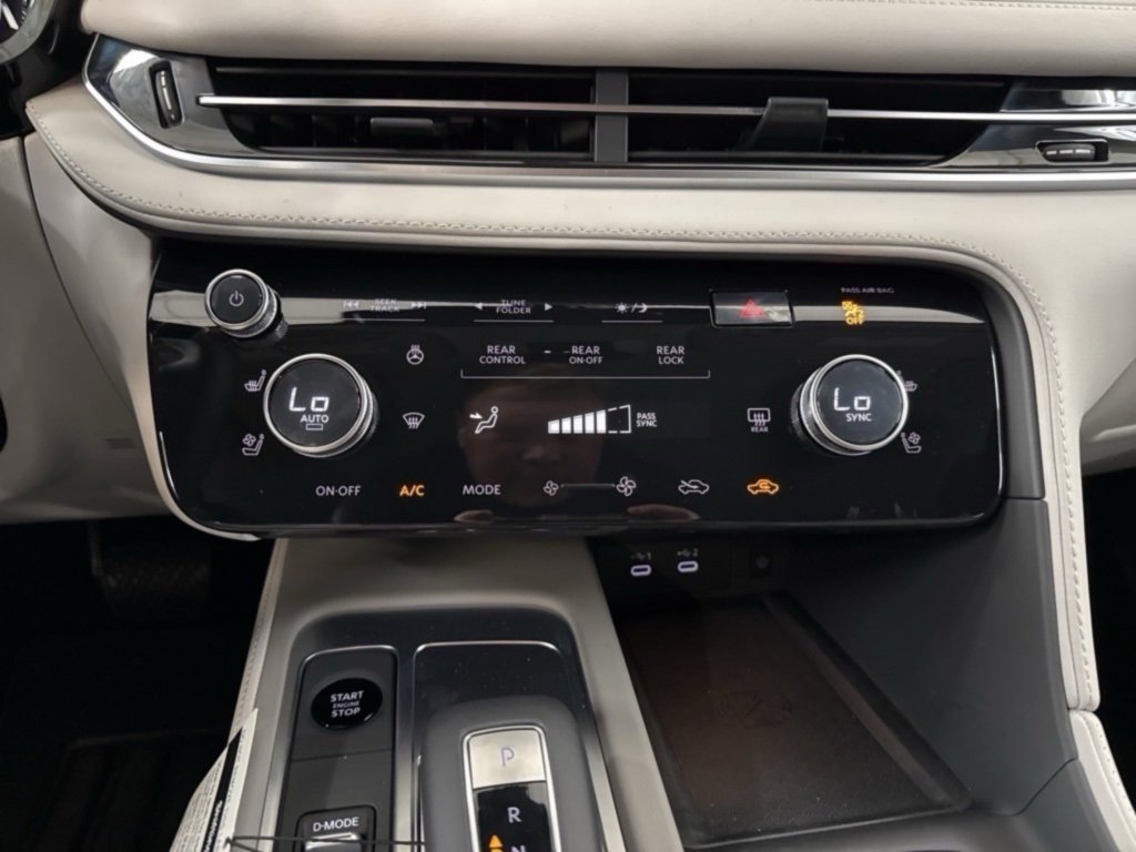 New 2026 INFINITI QX60 Luxe image 22