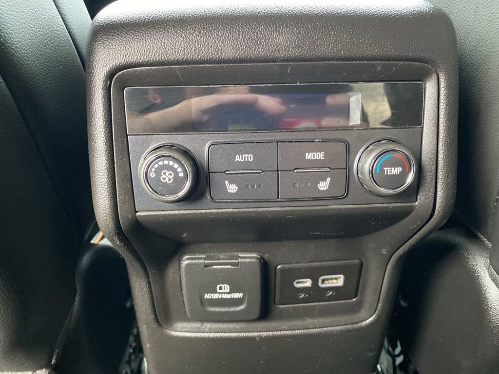 Used 2023 GMC Acadia AT4 w/ Technology Package image 34