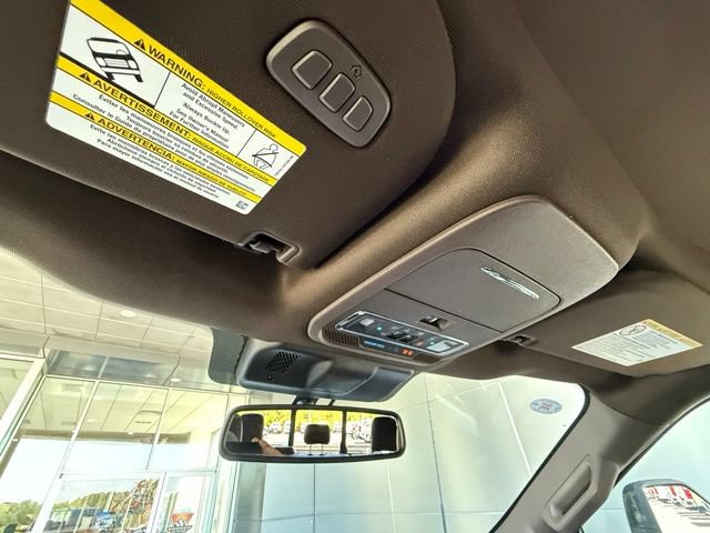 Certified 2025 Ford F450 King Ranch w/ FX4 Off-Road Package AWD/4WD image 32