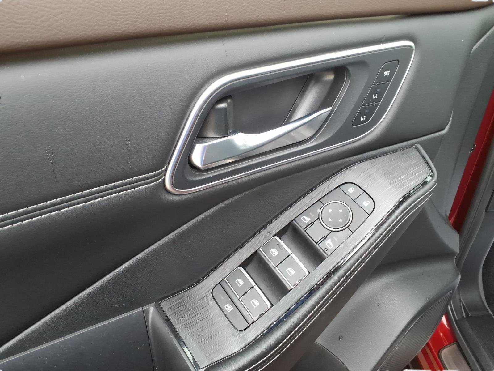 Certified 2021 Nissan Rogue Platinum image 17