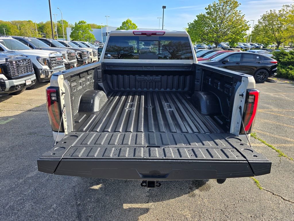New 2026 GMC Sierra 2500 AT4X AWD/4WD image 29
