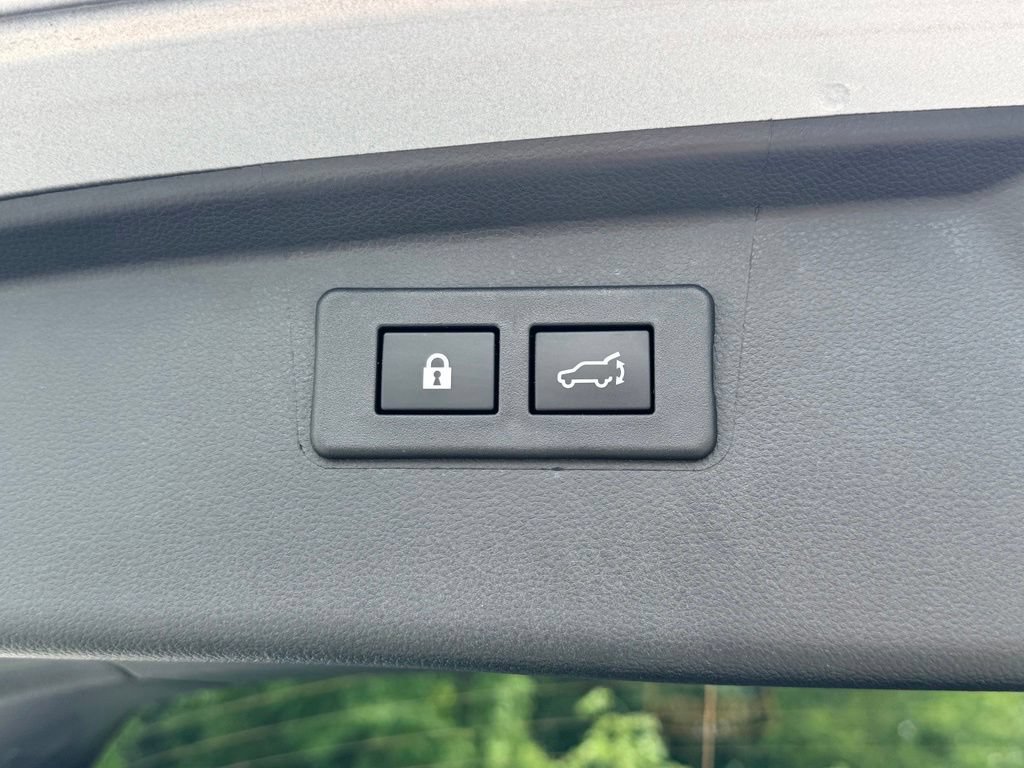 Used 2025 Subaru Outback Wilderness w/ Wilderness Package AWD/4WD image 26