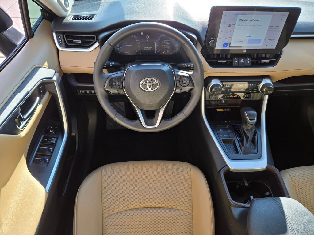 Used 2023 Toyota RAV4 Limited image 15