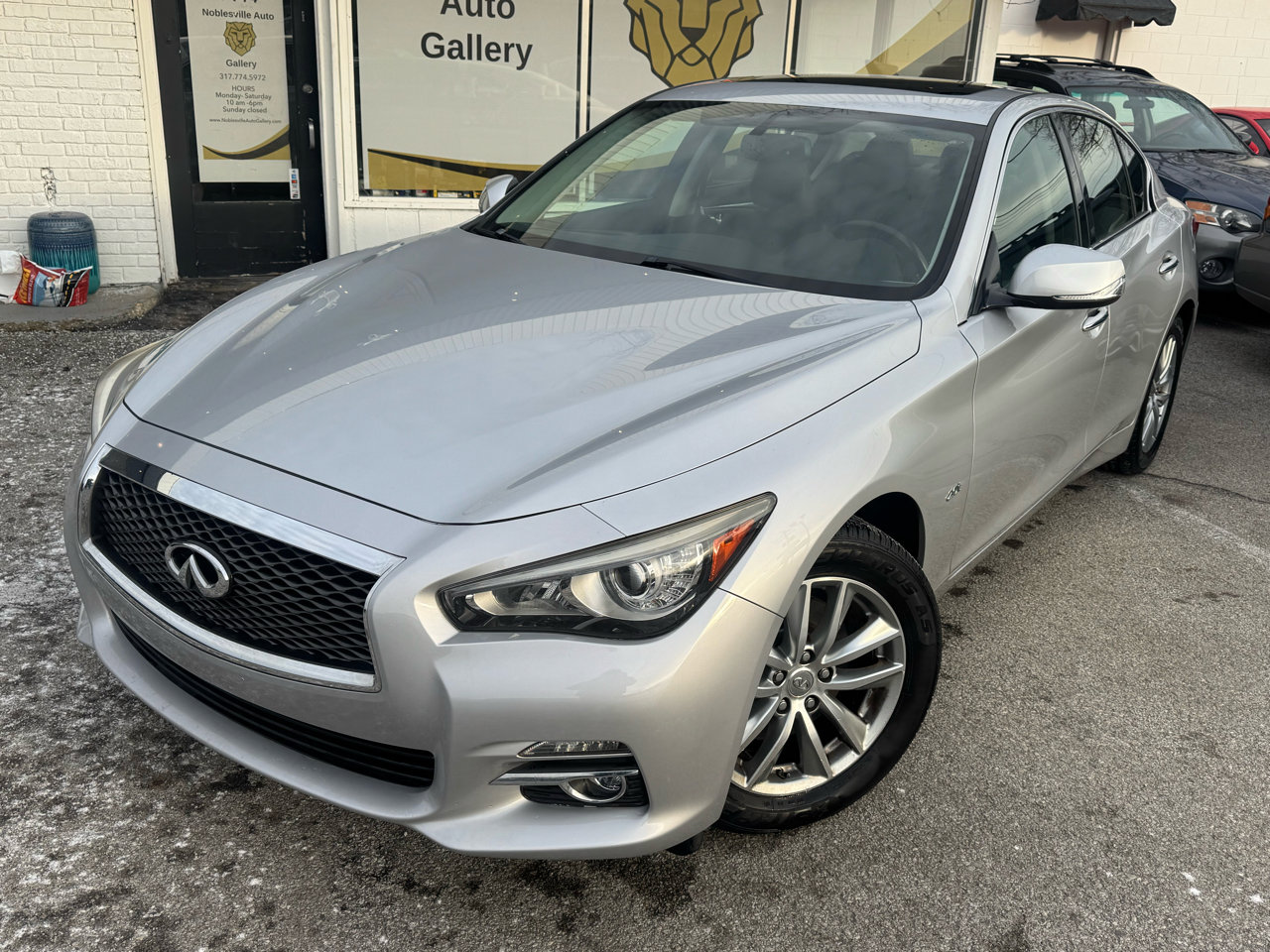 Used 2016 INFINITI Q50 Premium image 2