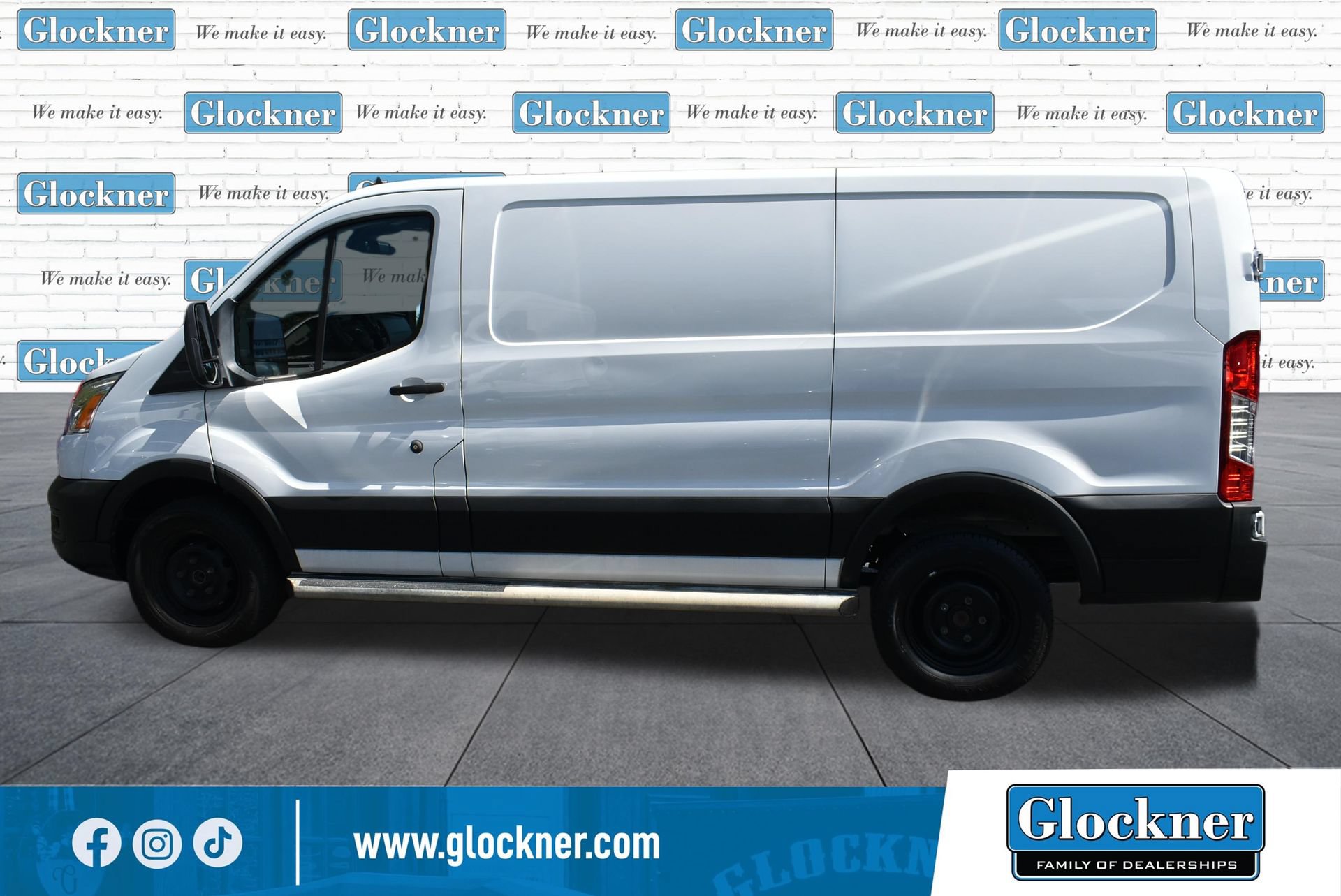 Used 2022 Ford Transit 250 Low Roof w/ Exterior Upgrade Package RWD image 9