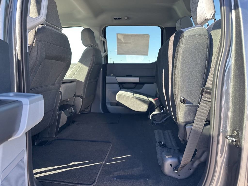 New 2026 Ford F250 XLT w/ Tremor Off-Road Package image 35