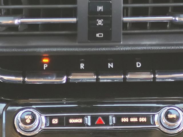 Used 2022 Lincoln Corsair Reserve w/ Equipment Group 201A image 23