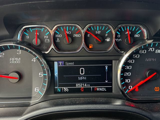 Used 2018 Chevrolet Silverado 1500 LT w/ LT Eassist Package AWD/4WD image 10