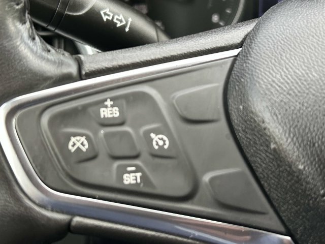 Used 2019 Chevrolet Equinox LT FWD image 31