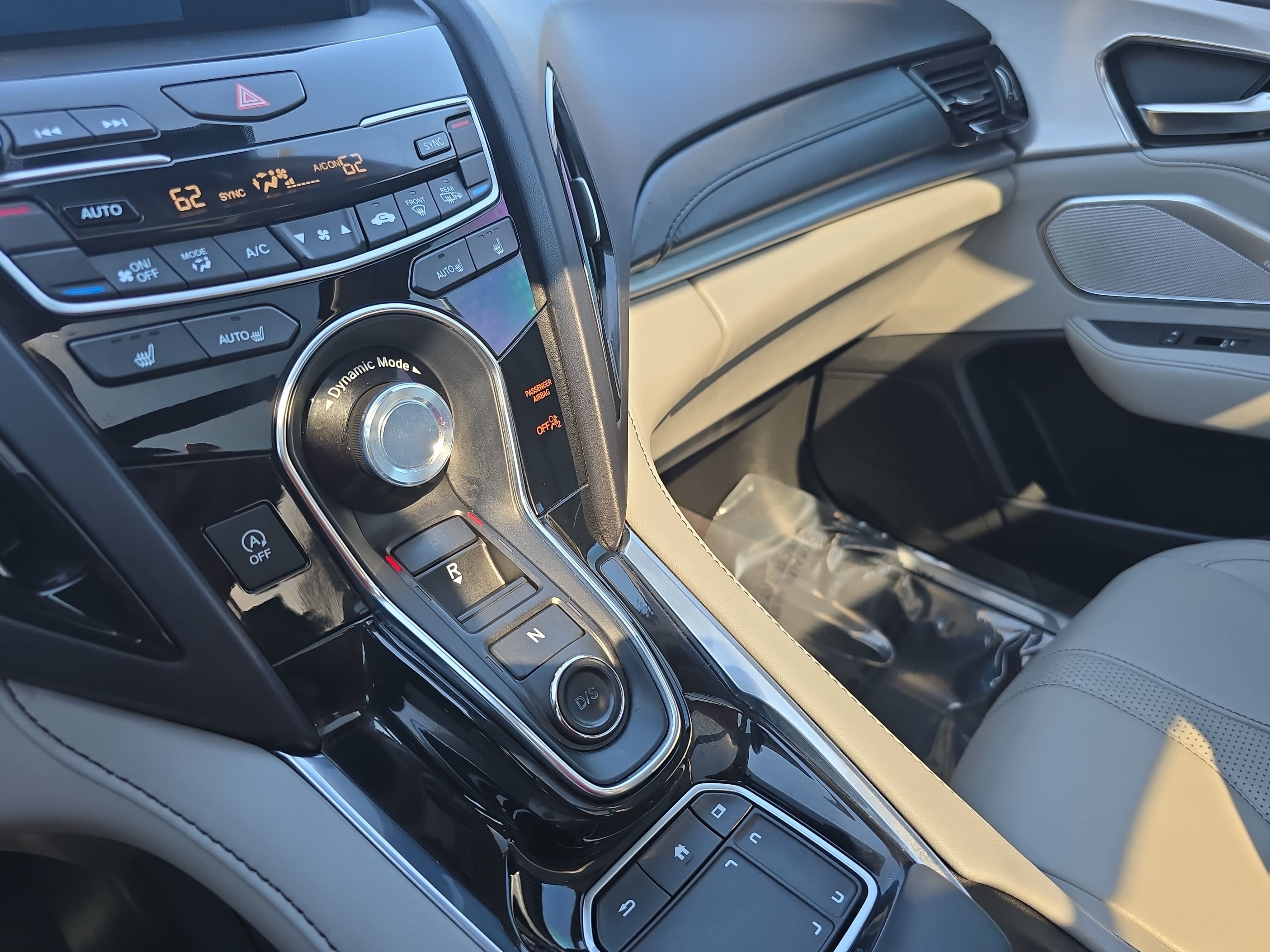 Used 2019 Acura RDX w/ Technology Package FWD image 25