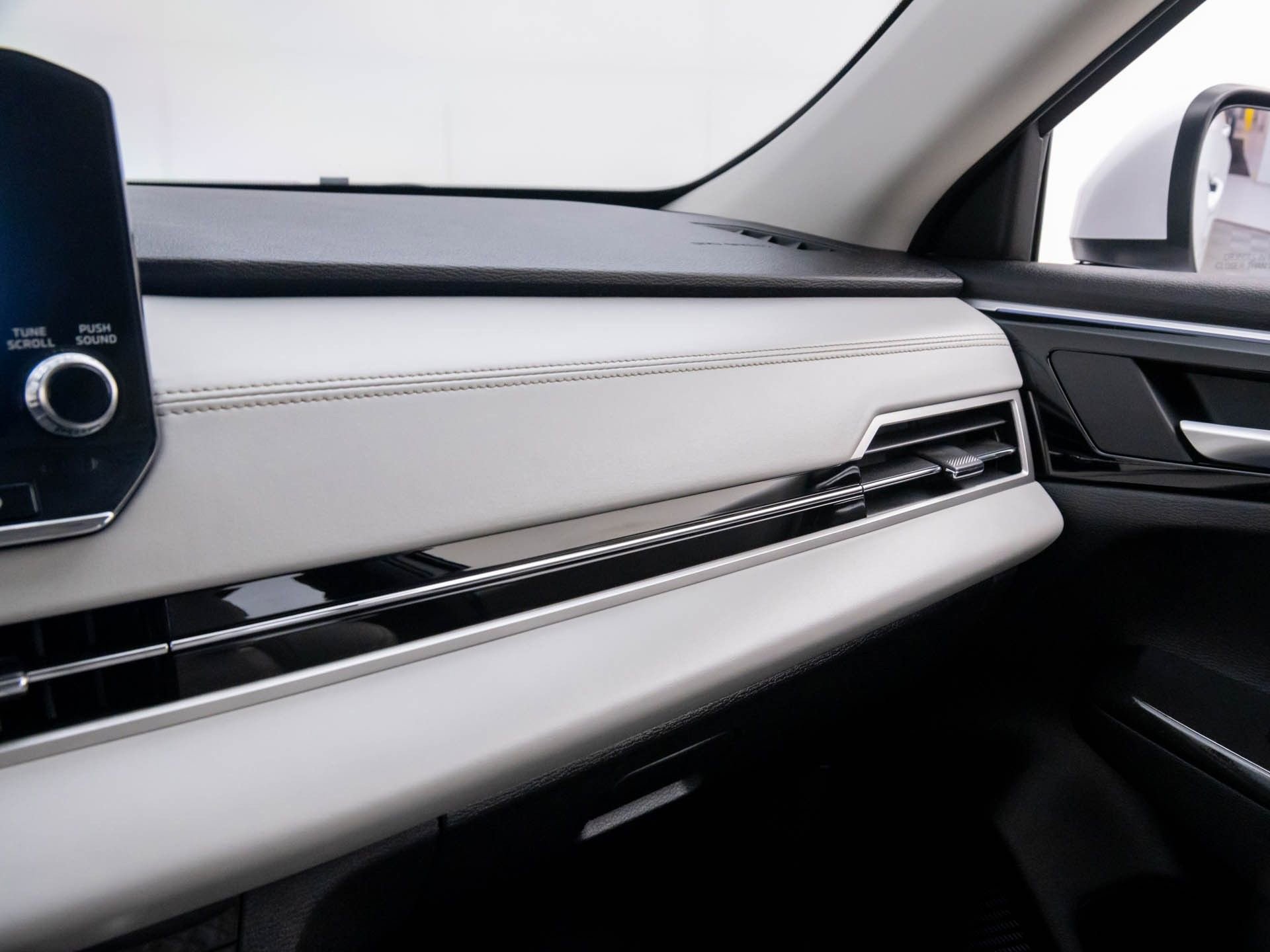 Used 2022 Mitsubishi Outlander SEL image 25