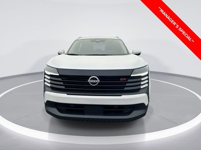 New 2025 Nissan Kicks SR w/ SR Premium Package AWD/4WD video 3