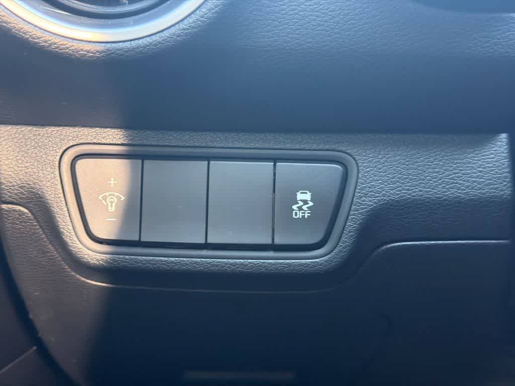 Used 2024 Kia Forte LXS FWD image 33