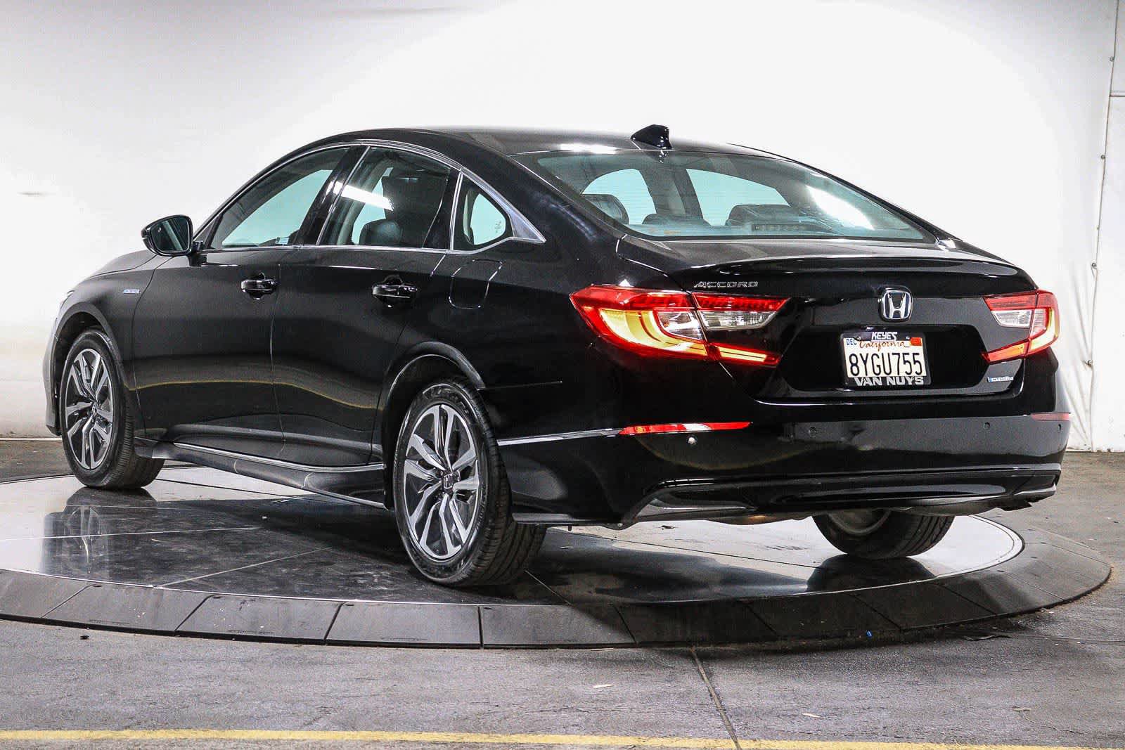 Used 2021 Honda Accord EX-L image 2