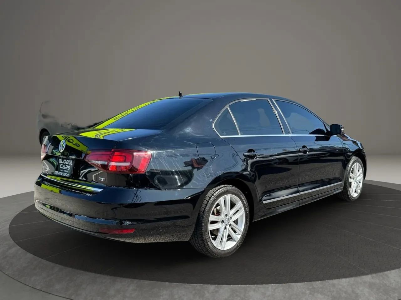 Used 2017 Volkswagen Jetta SEL image 5