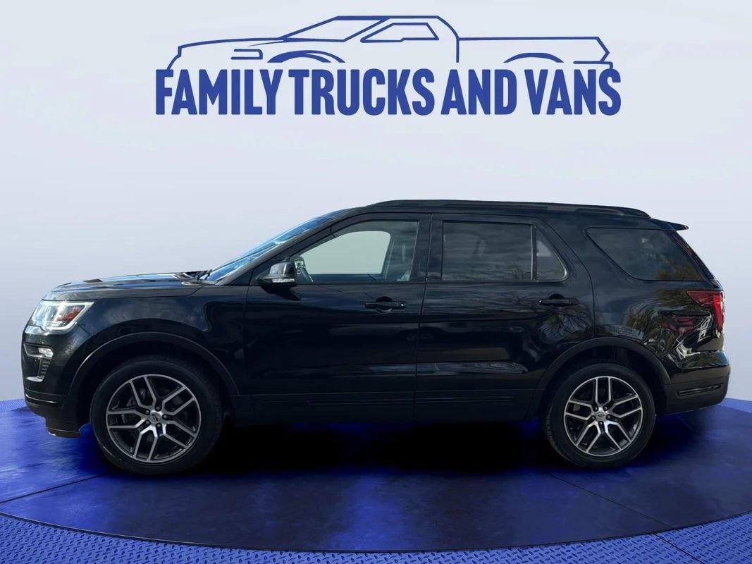 Used 2018 Ford Explorer Sport AWD/4WD image 2