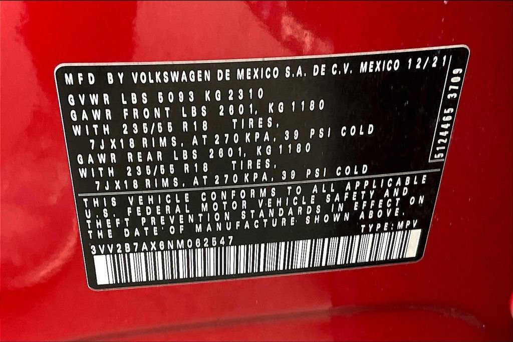 Used 2022 Volkswagen Tiguan SE image 58