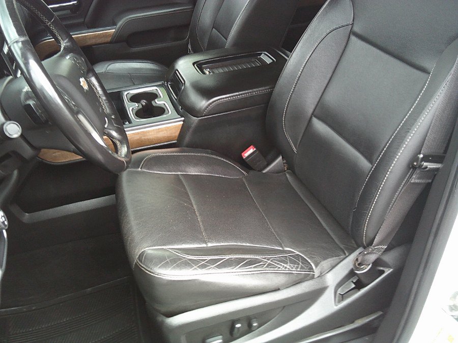 Used 2017 Chevrolet Silverado 1500 LTZ w/ Sport Package AWD/4WD image 12