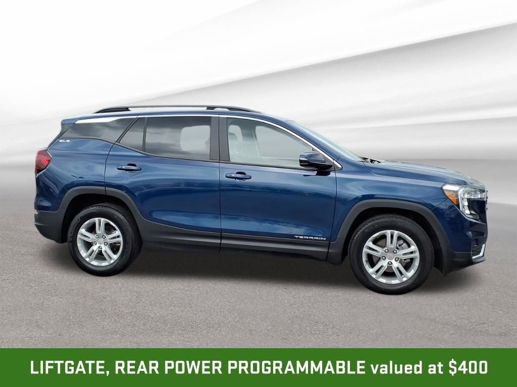 Certified 2023 GMC Terrain SLE w/ Driver Convenience Package FWD image 7
