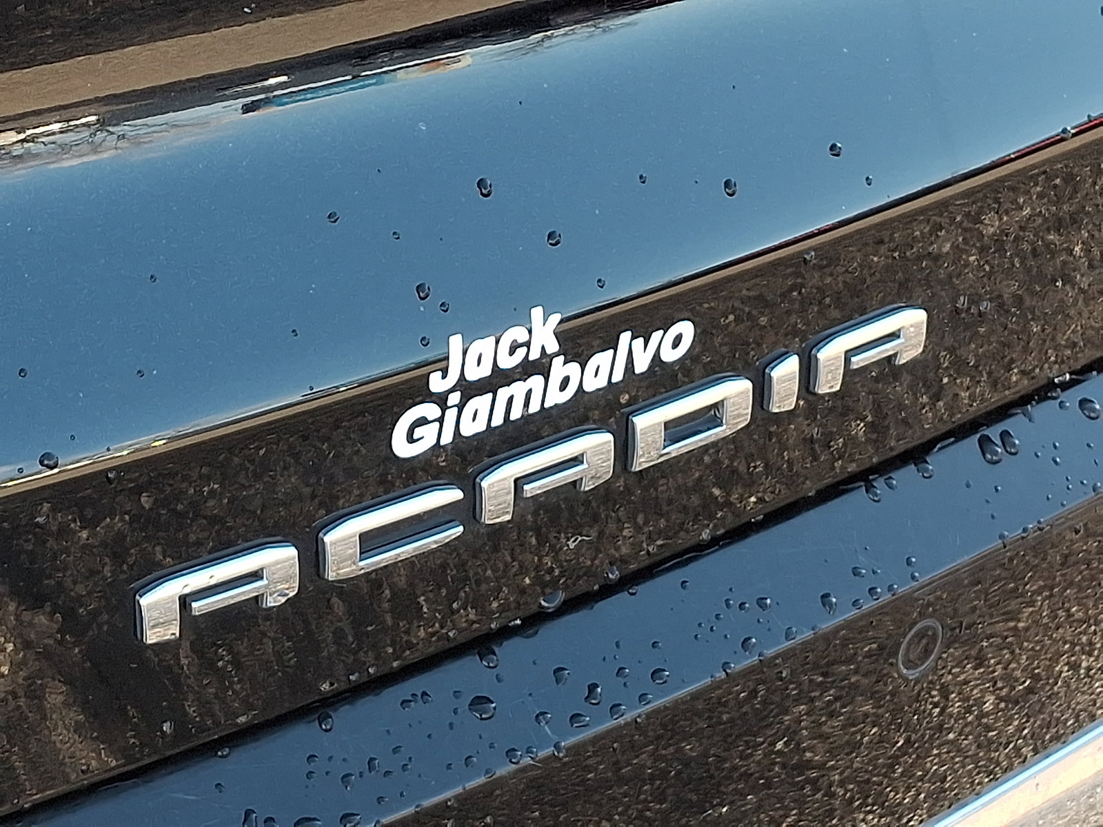 Used 2021 GMC Acadia Denali w/ Denali Technology Package image 33