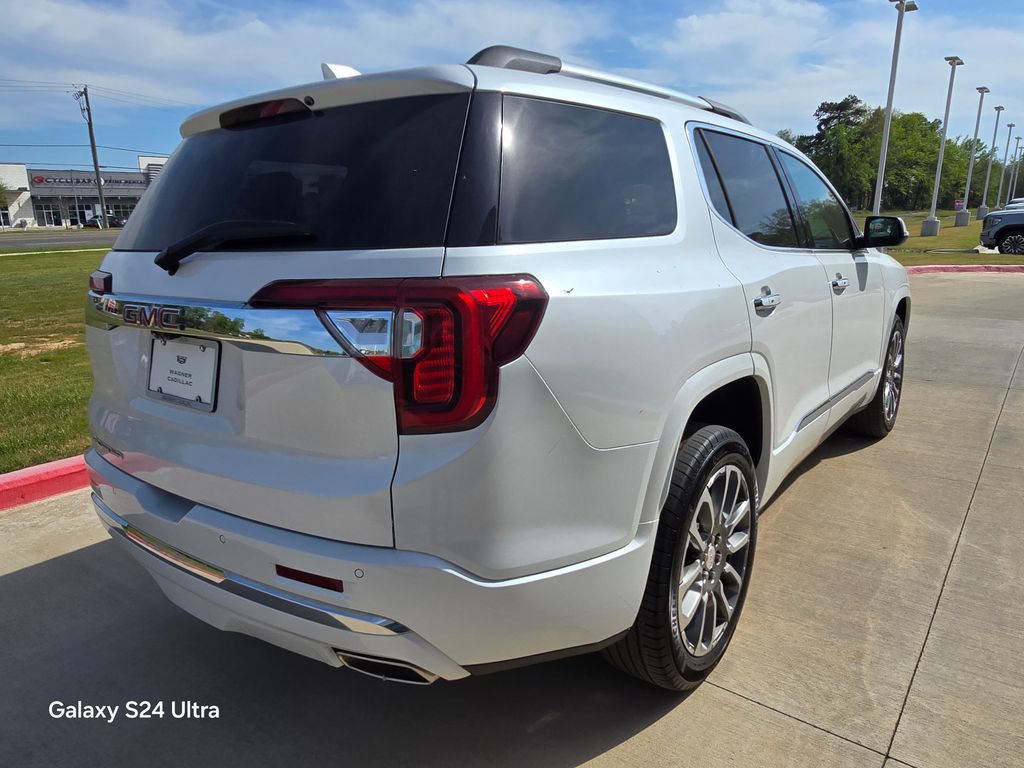 Used 2023 GMC Acadia Denali w/ Denali Ultimate Package FWD image 6