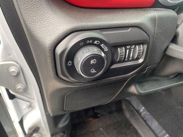 Used 2021 Jeep Gladiator Rubicon AWD/4WD image 38