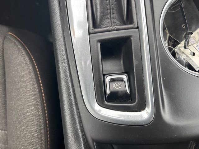 Used 2020 Chevrolet Equinox LT image 38