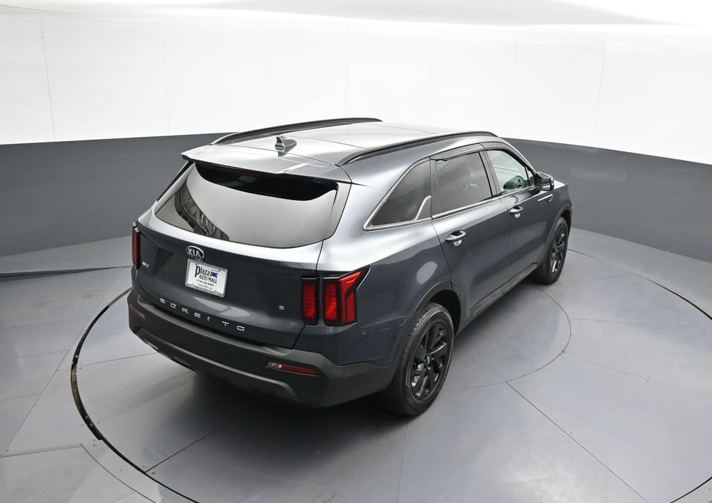 Used 2021 Kia Sorento S w/ Panoramic Sunroof Package AWD/4WD image 39