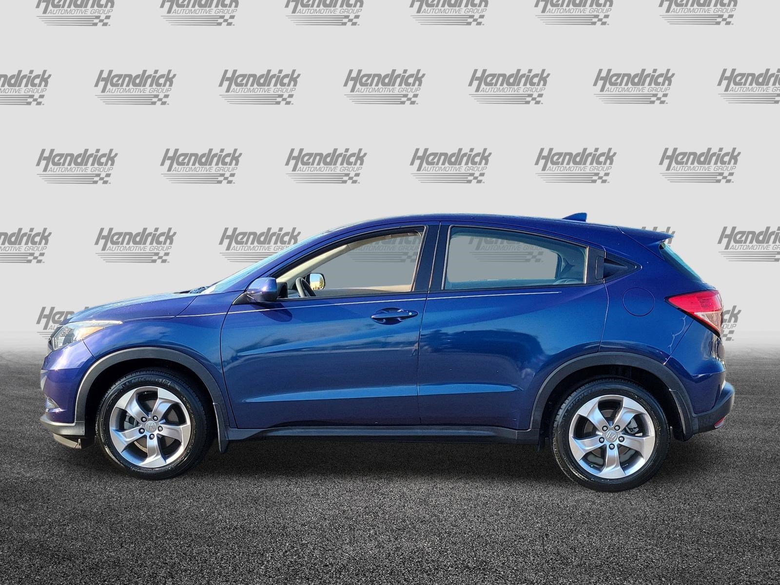 Used 2017 Honda HR-V LX image 4