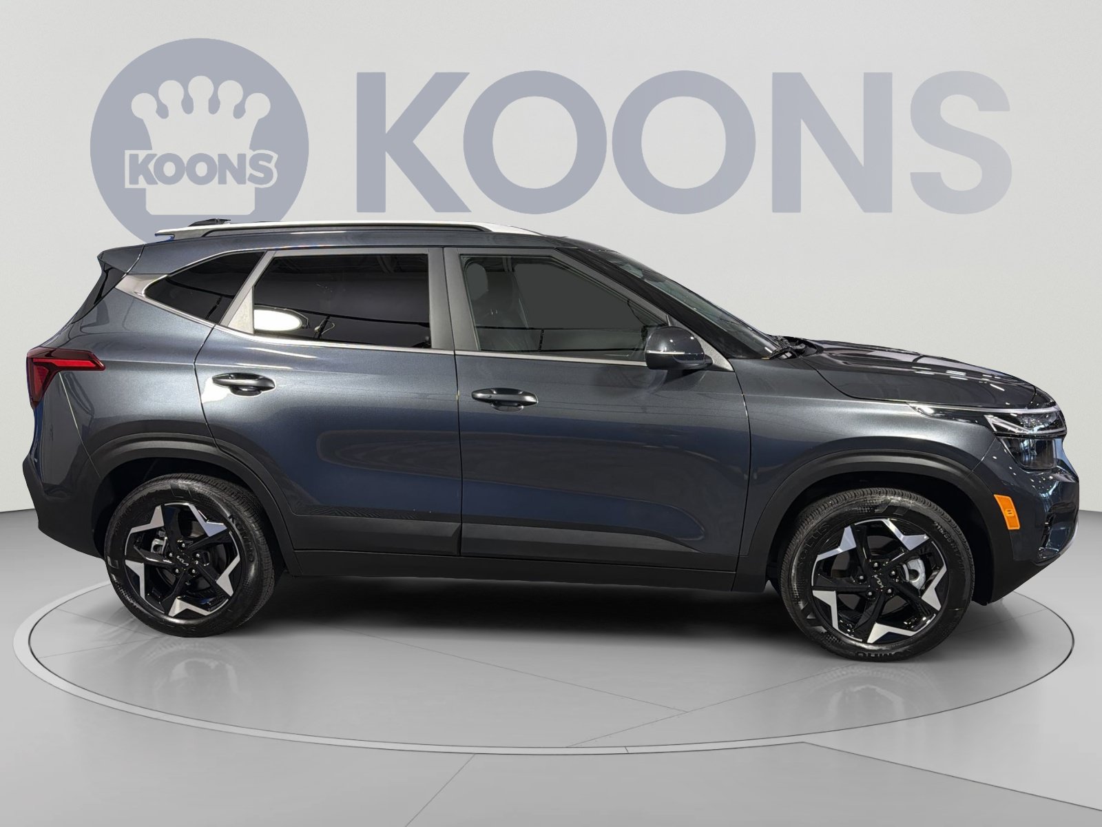 Used 2025 Kia Seltos EX AWD/4WD image 8