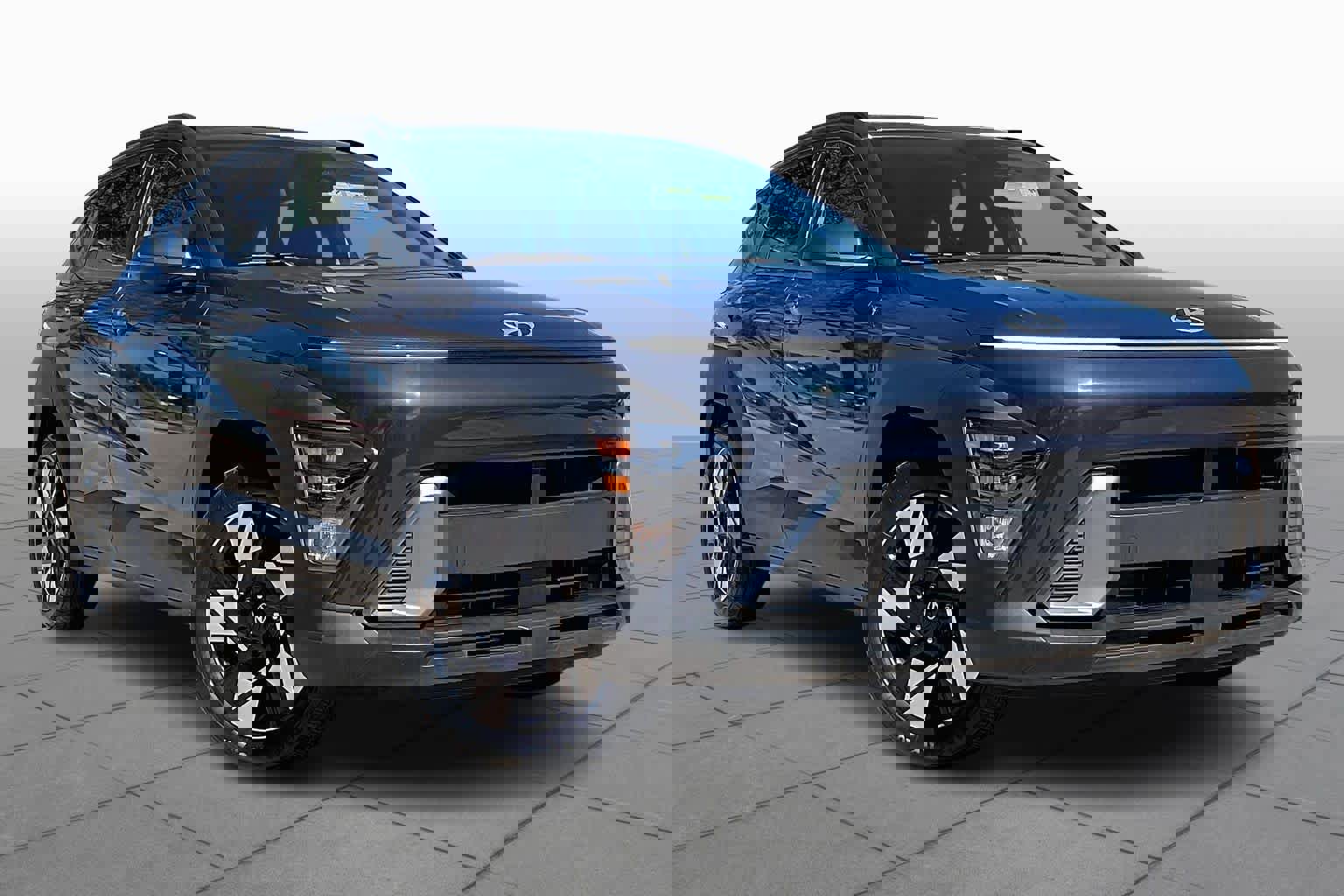 Certified 2024 Hyundai Kona SEL image 3