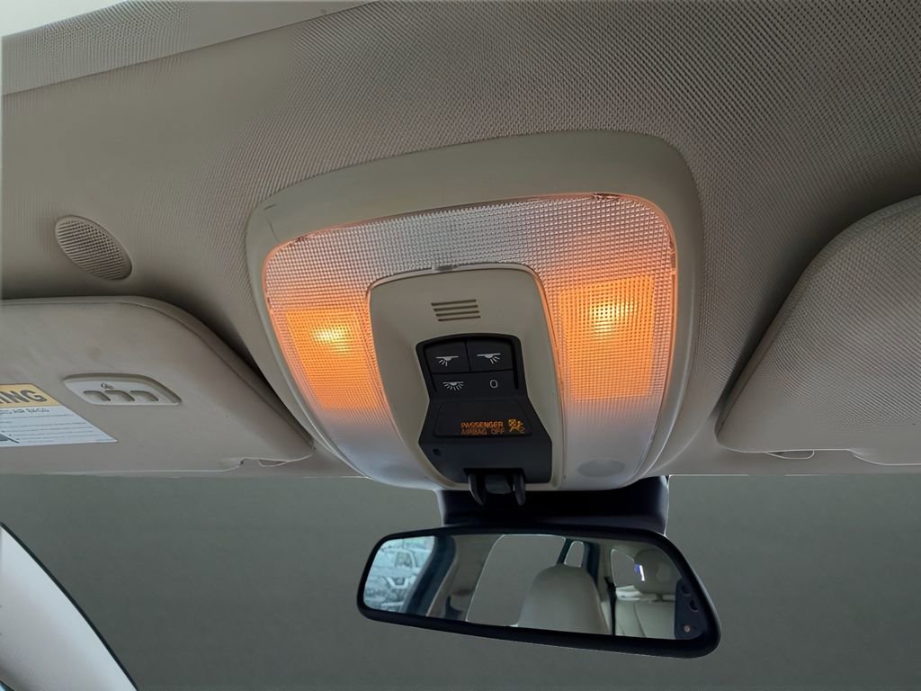 Used 2015 Volvo V60 T5 Premier Plus image 20